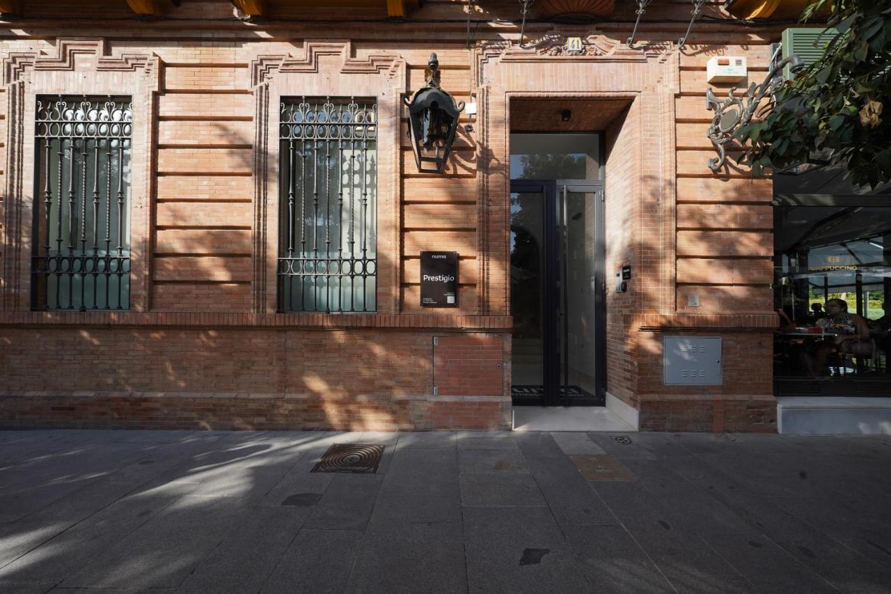 Numa Seville Prestigio Exteriör bild